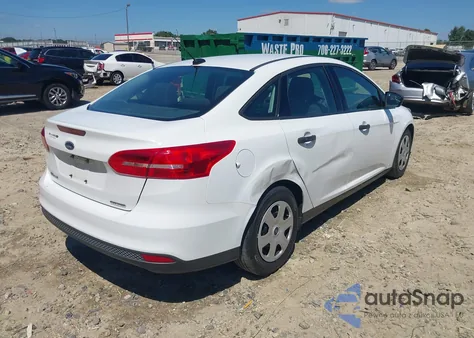 2015 Ford Focus S from USA, damaged, VIN 1FADP3E26FL311230